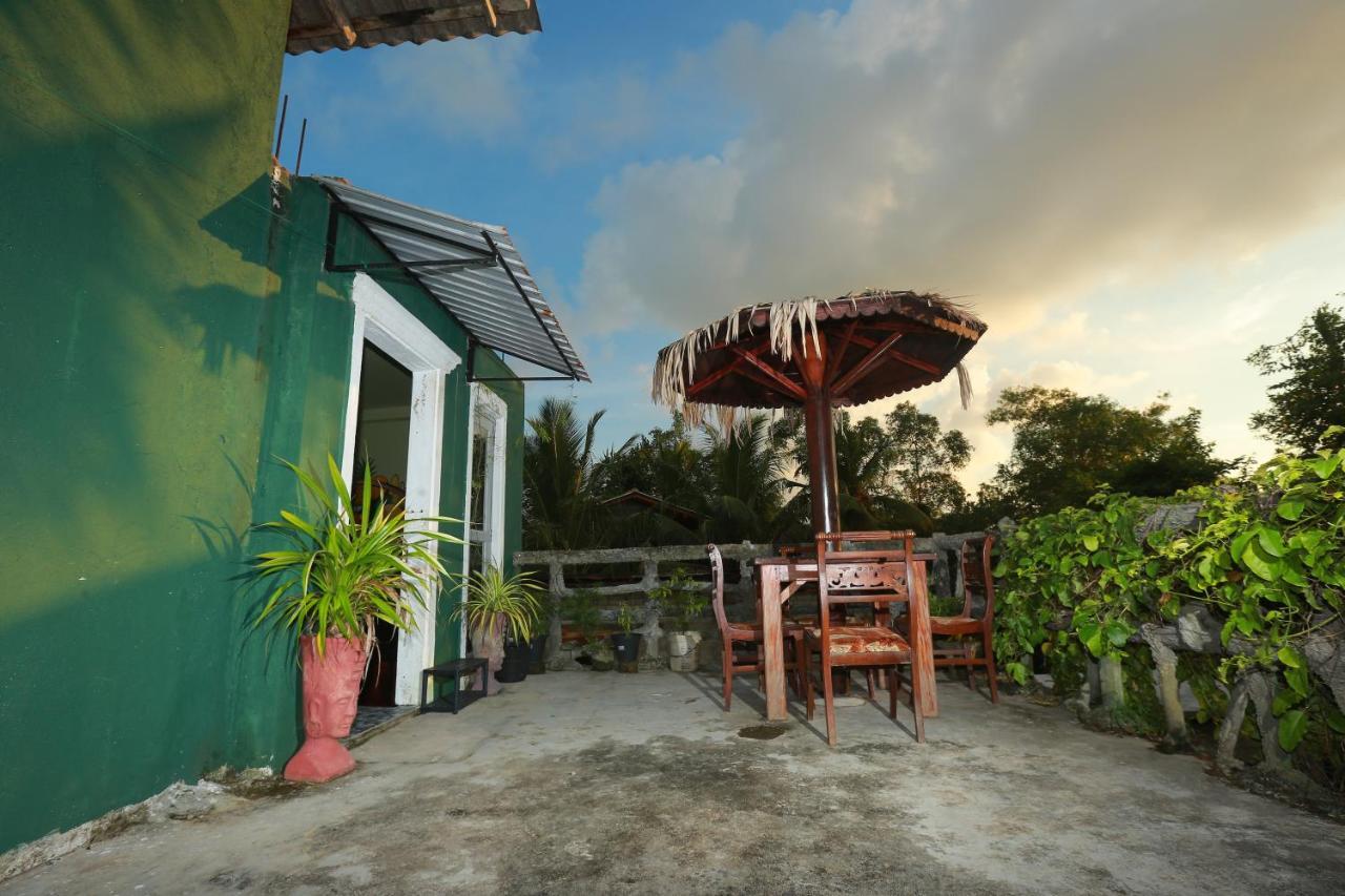 Galle Paradise Inn Extérieur photo